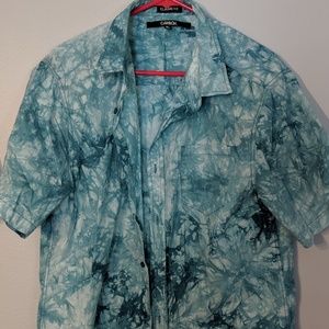 Short sleeve button down